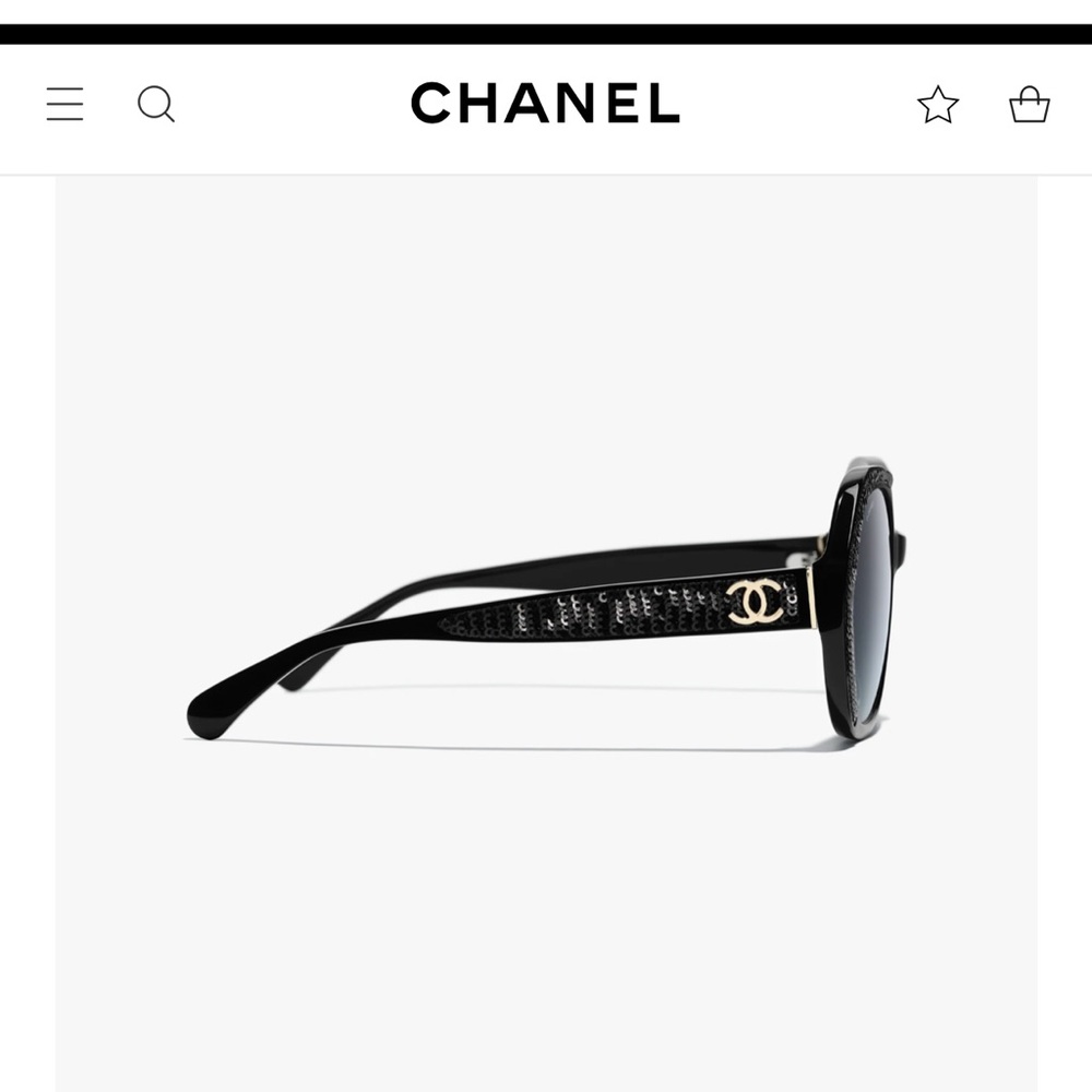 Brand new CHANEL GLASSES. 550
